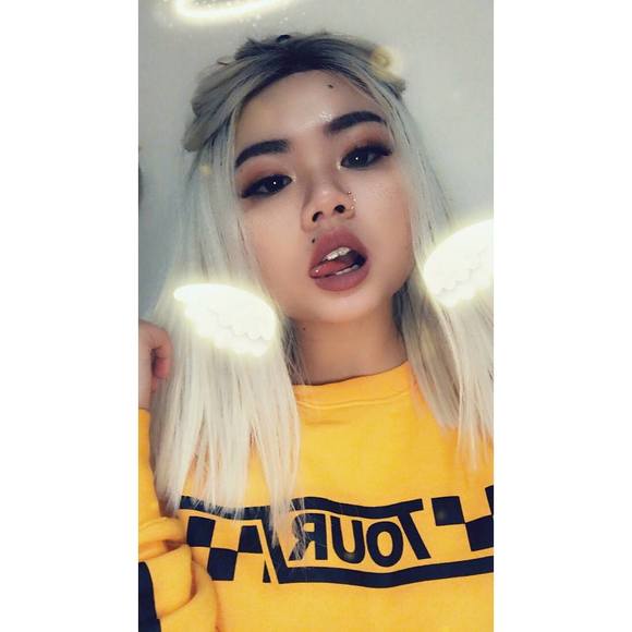 Meet your Posher, Sally - Picture 1 of 1